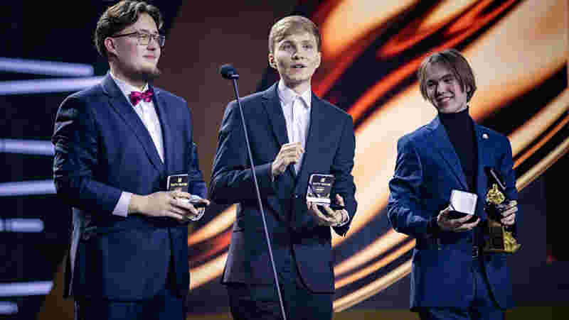 Virtus.pro 与 n0rb3r7 分道扬镳，目标是 FL4MUS 。