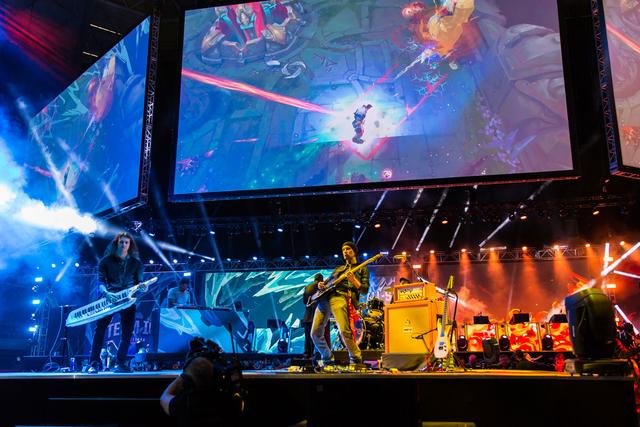 m0NESY：对阵A队 我要给NaVi和b1t报仇